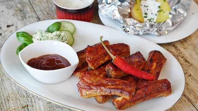 Ribs With Barbecue Sauce